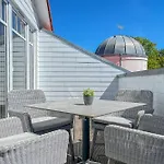 Baltischer Hof 63 *